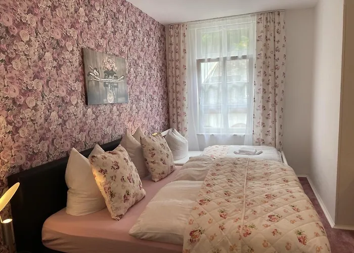 Astoria Bad Wildstein * 特拉本特拉巴赫